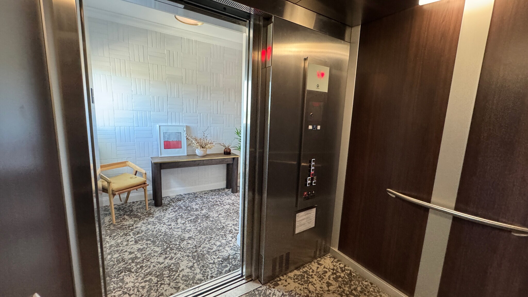 Elevator - 4281 Washington St