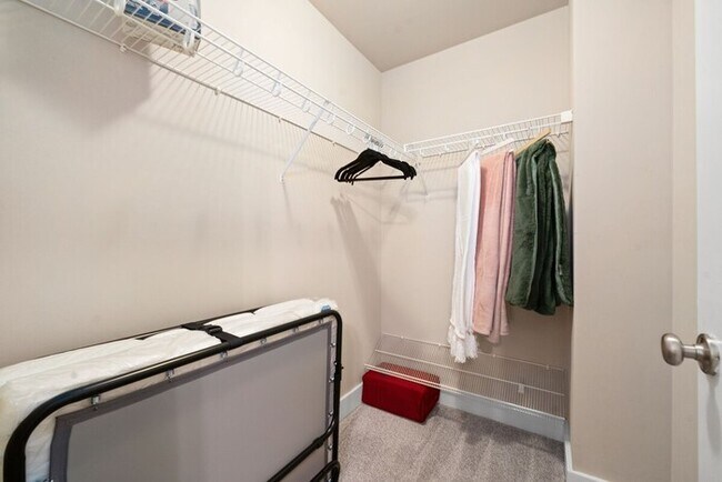 Building Photo - Loft #210 (540 N 2nd St)
