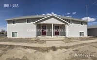 Building Photo - 214 Chapman St