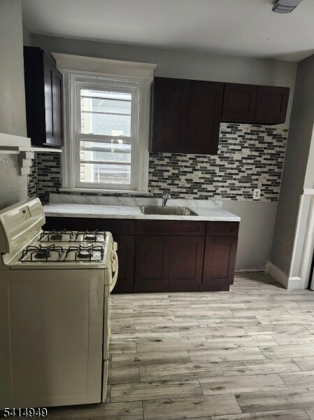 Building Photo - 296 S 19th St