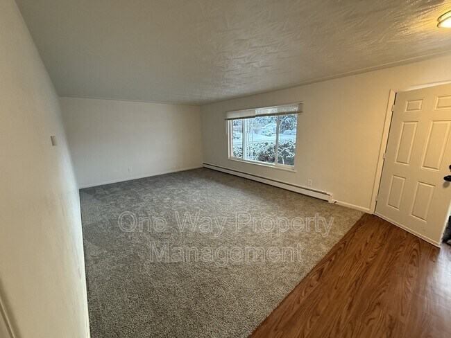 Building Photo - 2156 19th Ave