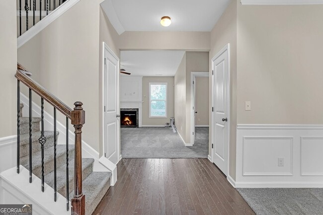 Building Photo - 568 Garden View Ct