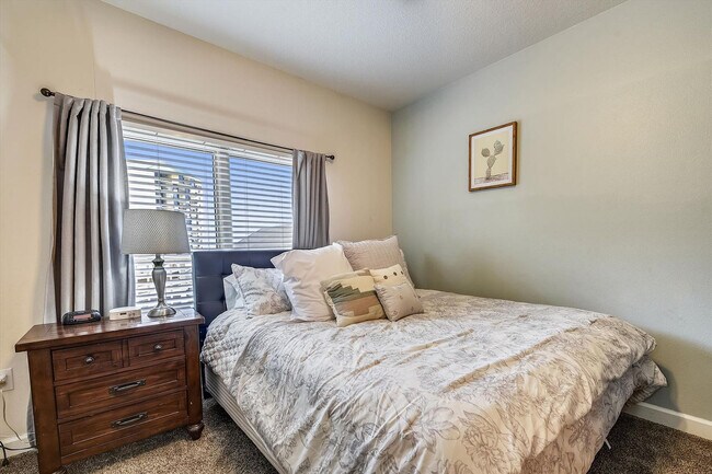 Building Photo - 104 Gulfside Ct