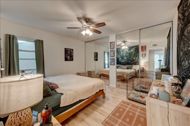 Building Photo - 510 Calle Montecito