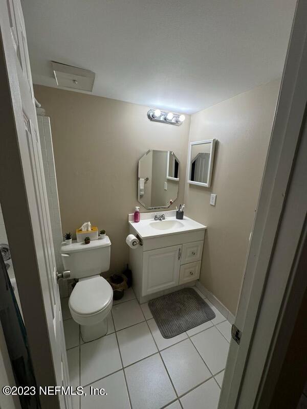 Building Photo - 8820 Royal Palm Blvd