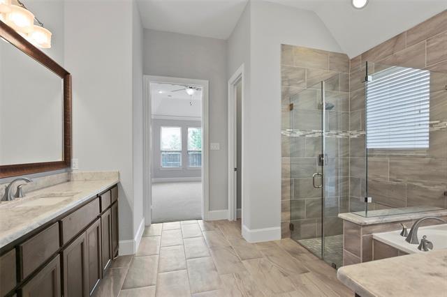 Building Photo - 821 Orleans Dr