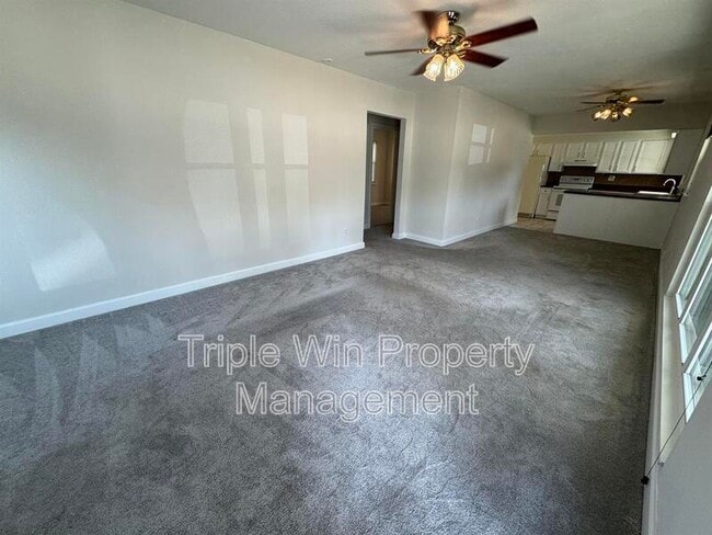 Building Photo - 6403 Inlet Ct
