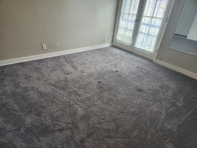 Building Photo - 1291 Elizabeth Ave