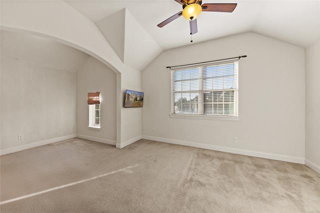 Building Photo - 15520 Mayflower Trail