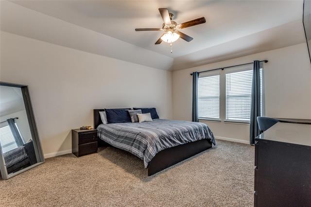 Building Photo - 404 Spur Ridge