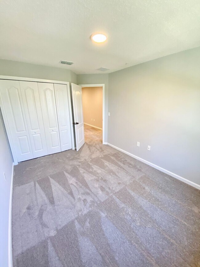Building Photo - Brand New Townhome for Rent in Gated Commu...