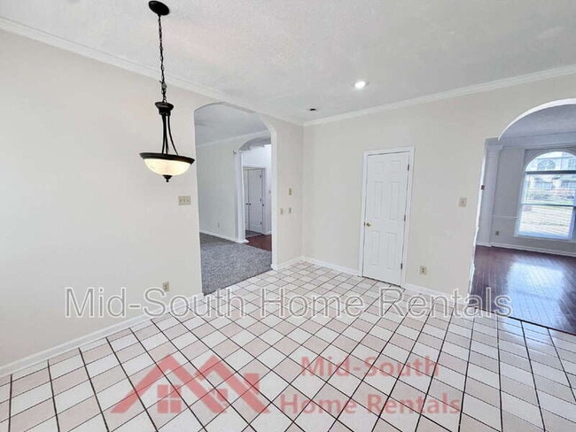 Building Photo - 8971 Meaghan Dr