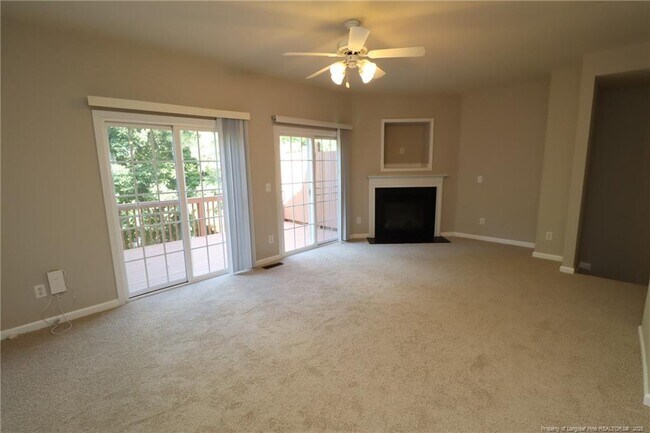 Building Photo - 236 Linden Park Ln