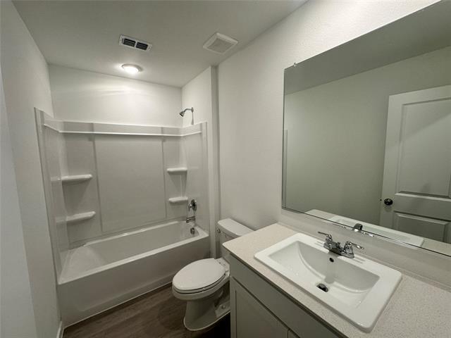 Building Photo - 237 Boxberry Wy