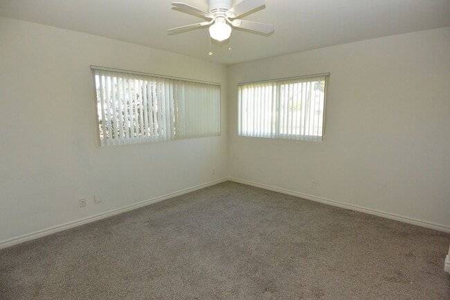 Building Photo - 1315 Palm Ave