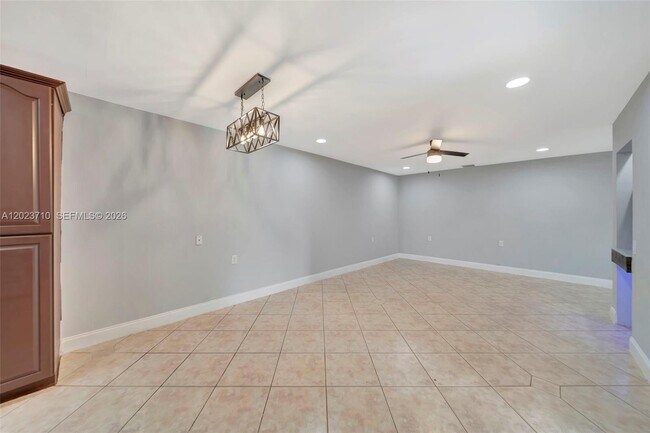 Building Photo - 11640 NW 39th St