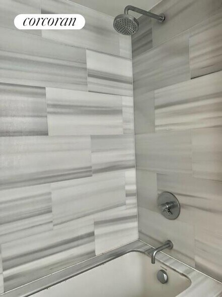 Building Photo - 225 Rector Pl