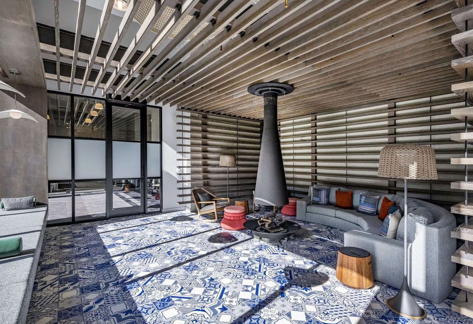 Building Photo - 485 Foley St