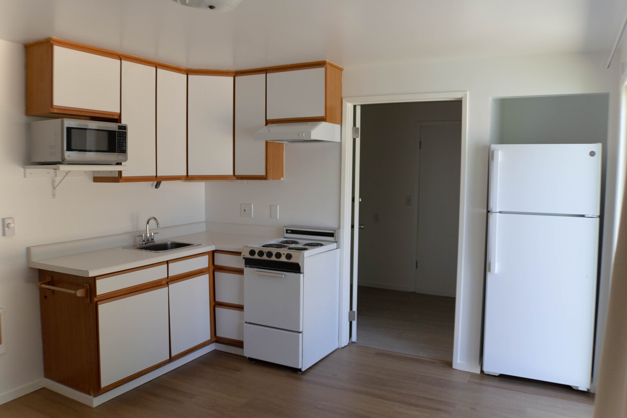 Second Kitchen - 5219 172nd St SW