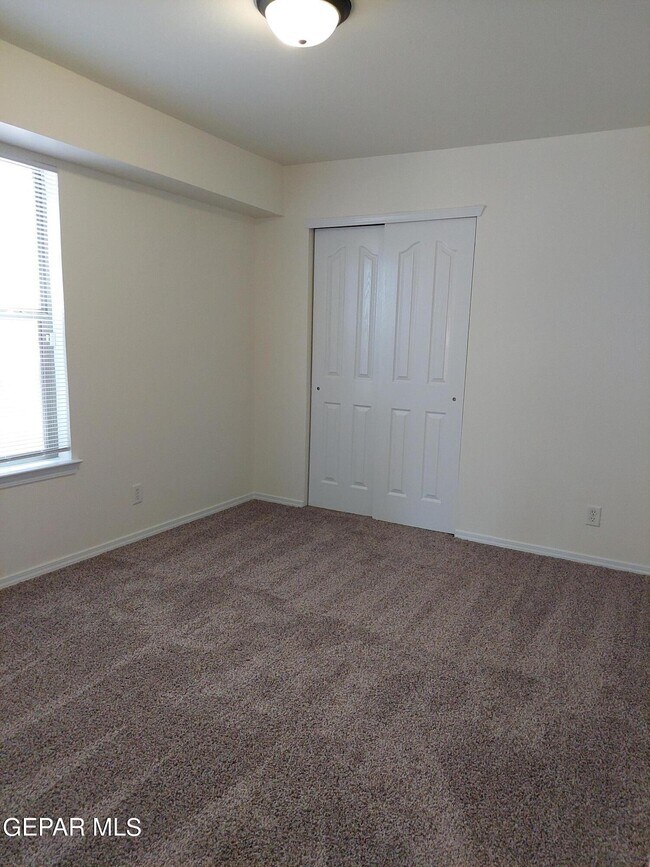 Building Photo - 11236 Horse Ranch St