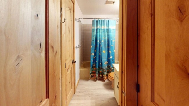 Building Photo - Long Term Rental- Mountainside Condos E339
