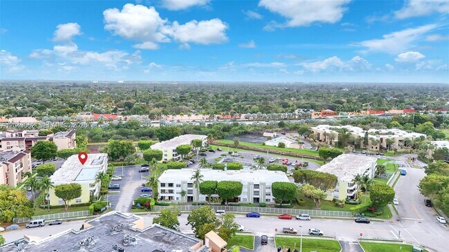 Building Photo - 10755 SW 108th Ave