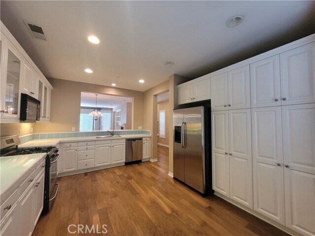 Building Photo - 4022 Sutton Ct