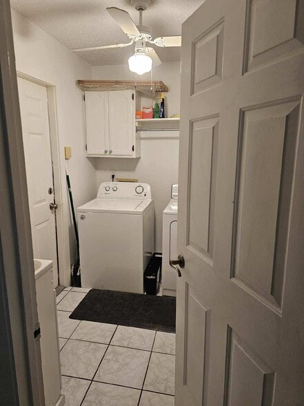 Building Photo - 5523 Timber Trace St