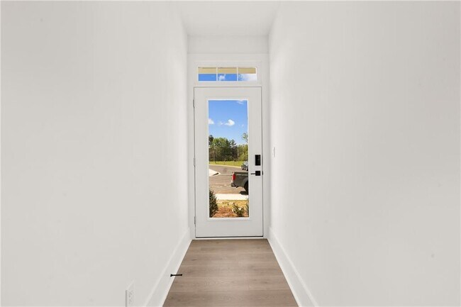 Building Photo - 3575 Overlook Rd NW