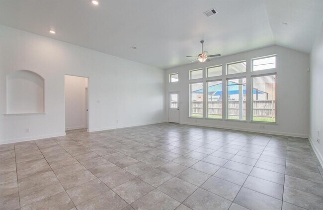 Building Photo - 1618 Dominion Heights Ln