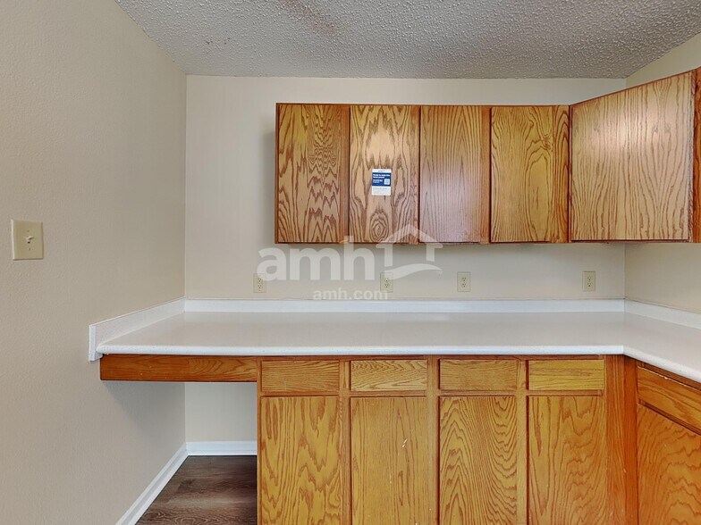 Building Photo - 13314 Loyalty Dr