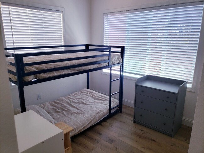 Bedroom 3 - 1406 Blake St
