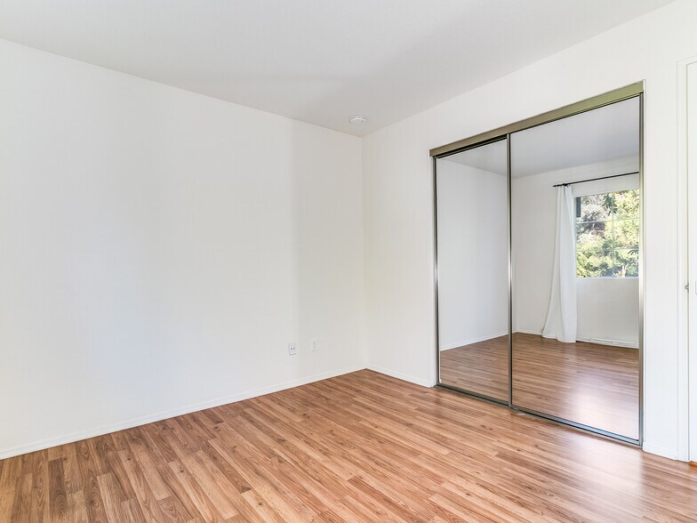 Building Photo - 21203 Camelia