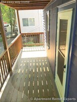 Building Photo - 25 Laurel St