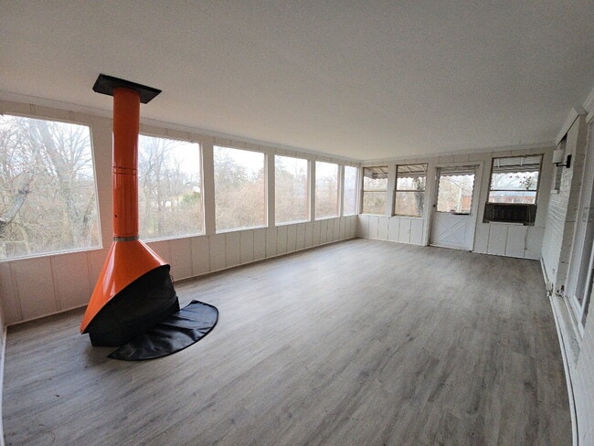 Building Photo - 9196 Gila Dr