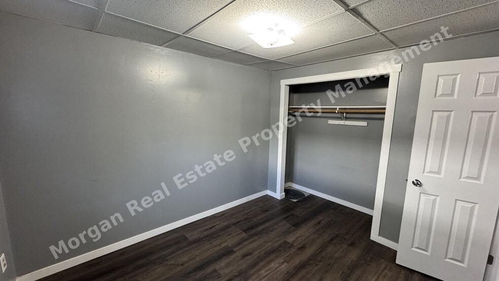 Building Photo - 511 N Platte Ave