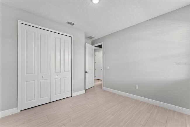 Building Photo - 19105 Planetree St