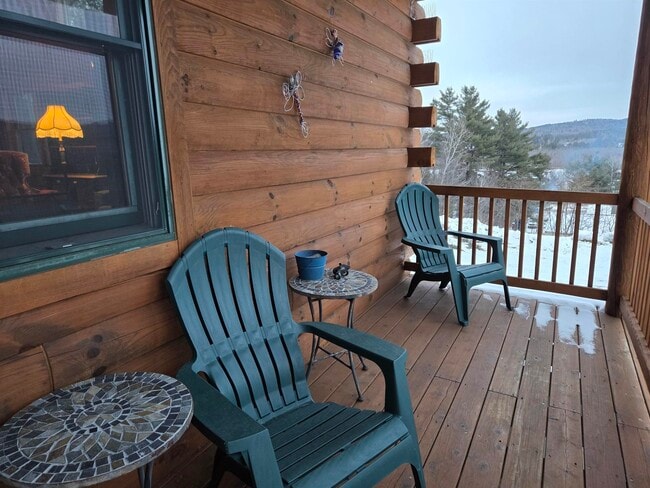 Building Photo - 18 Mirror Lk Hts