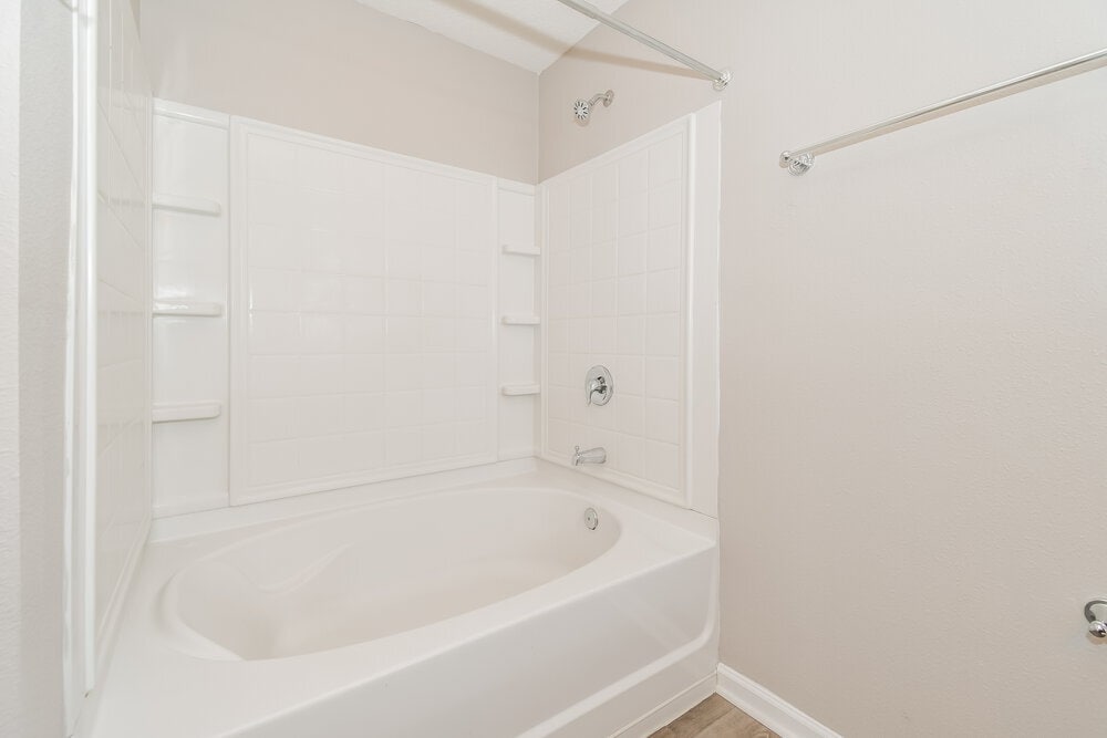 Building Photo - 95339 Mistwood Ct