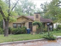 Building Photo - 814 Blue Ridge Dr