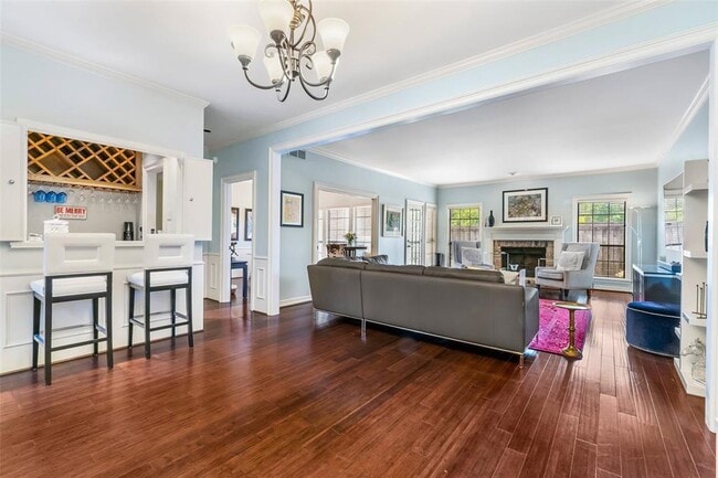 Building Photo - 12433 Montego Plaza