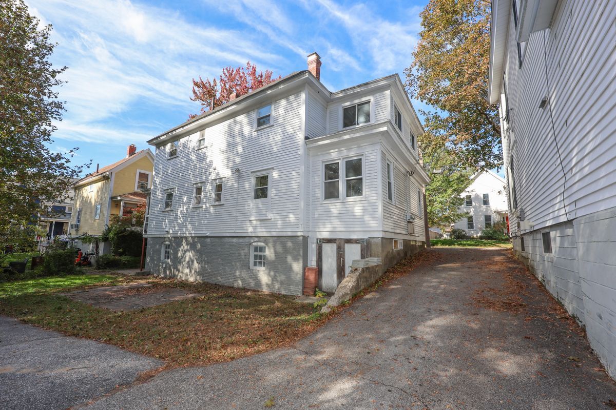 Building Photo - 107 Arlington, A