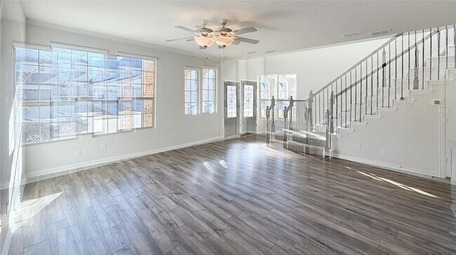 Building Photo - 2653 Acadia Dr