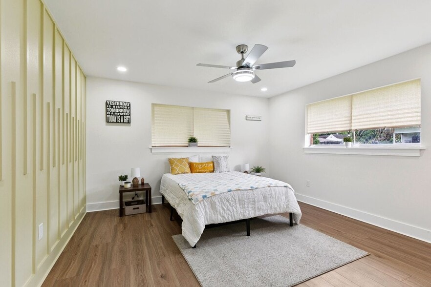 Building Photo - 839 Behrman Ave