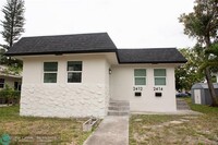 Building Photo - 2412 Sherman St