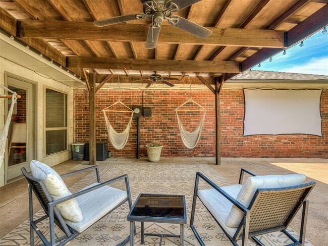 Building Photo - 801 Rock Hollow Rd