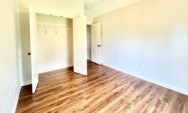 Building Photo - Move-In Ready 3 Bed, 2 Bath Home in Prairi...