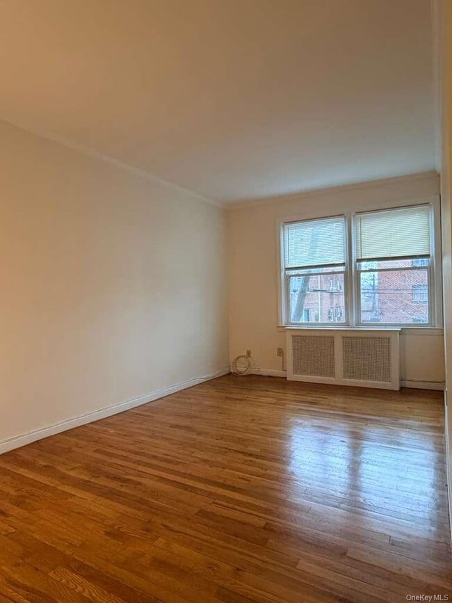 Building Photo - 77-31 166th St