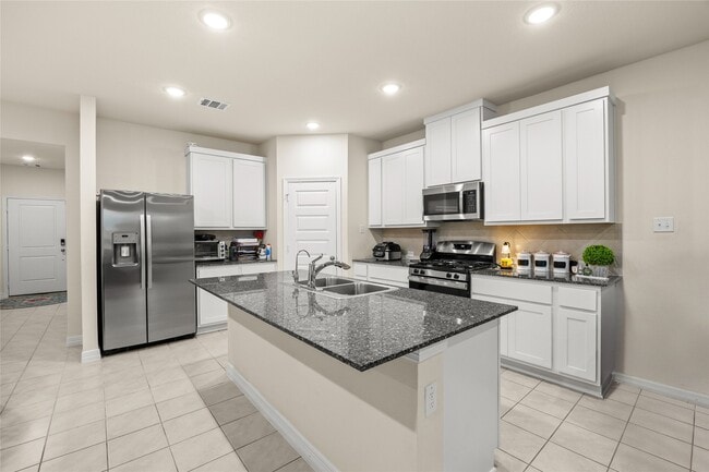 Building Photo - 2873 Terrace Grove Dr