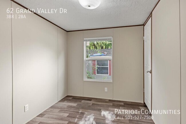 Building Photo - 62 Grand Valley Dr